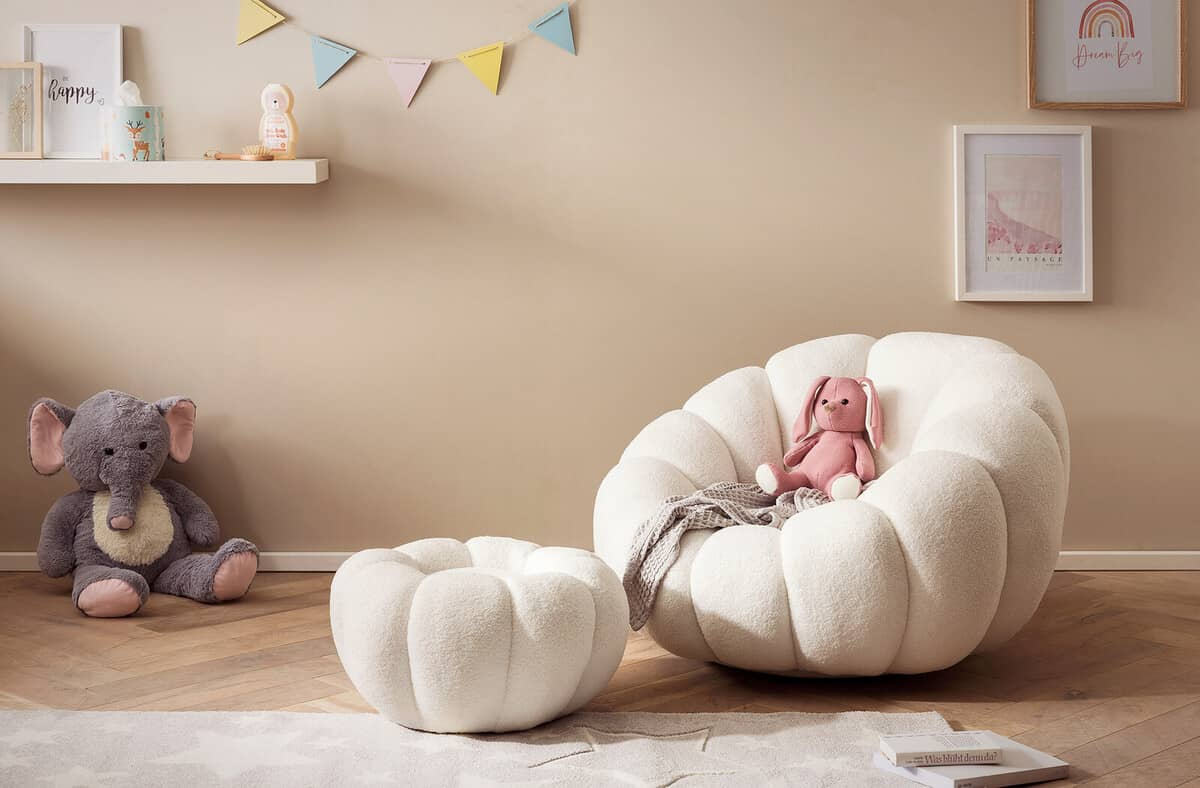 Fotelis su pufu SF084, 97x95x65 cm