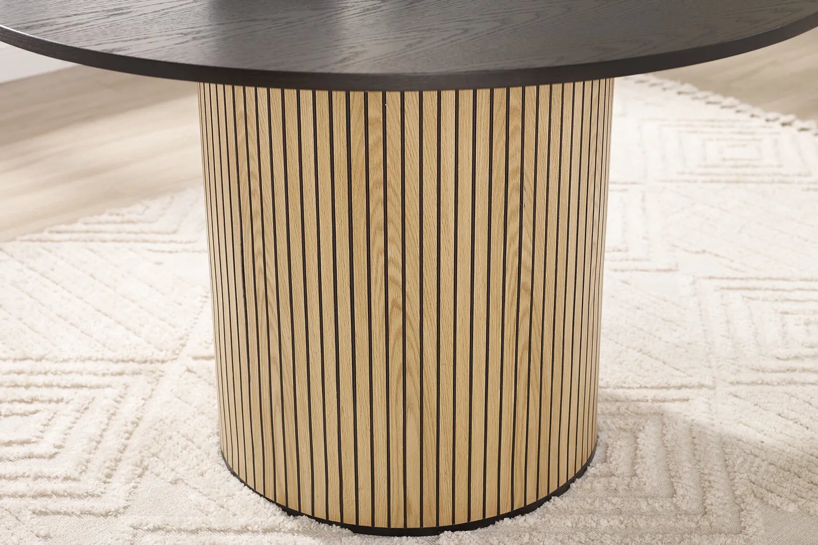 Apvalus stalas SF371, 100x100x75 cm.