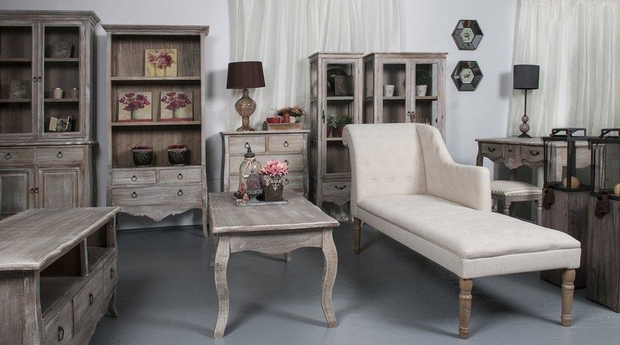 Komoda 08DB MERANO - 120x40x85 cm. Balintos tuopos medienos komoda, vaškuota.