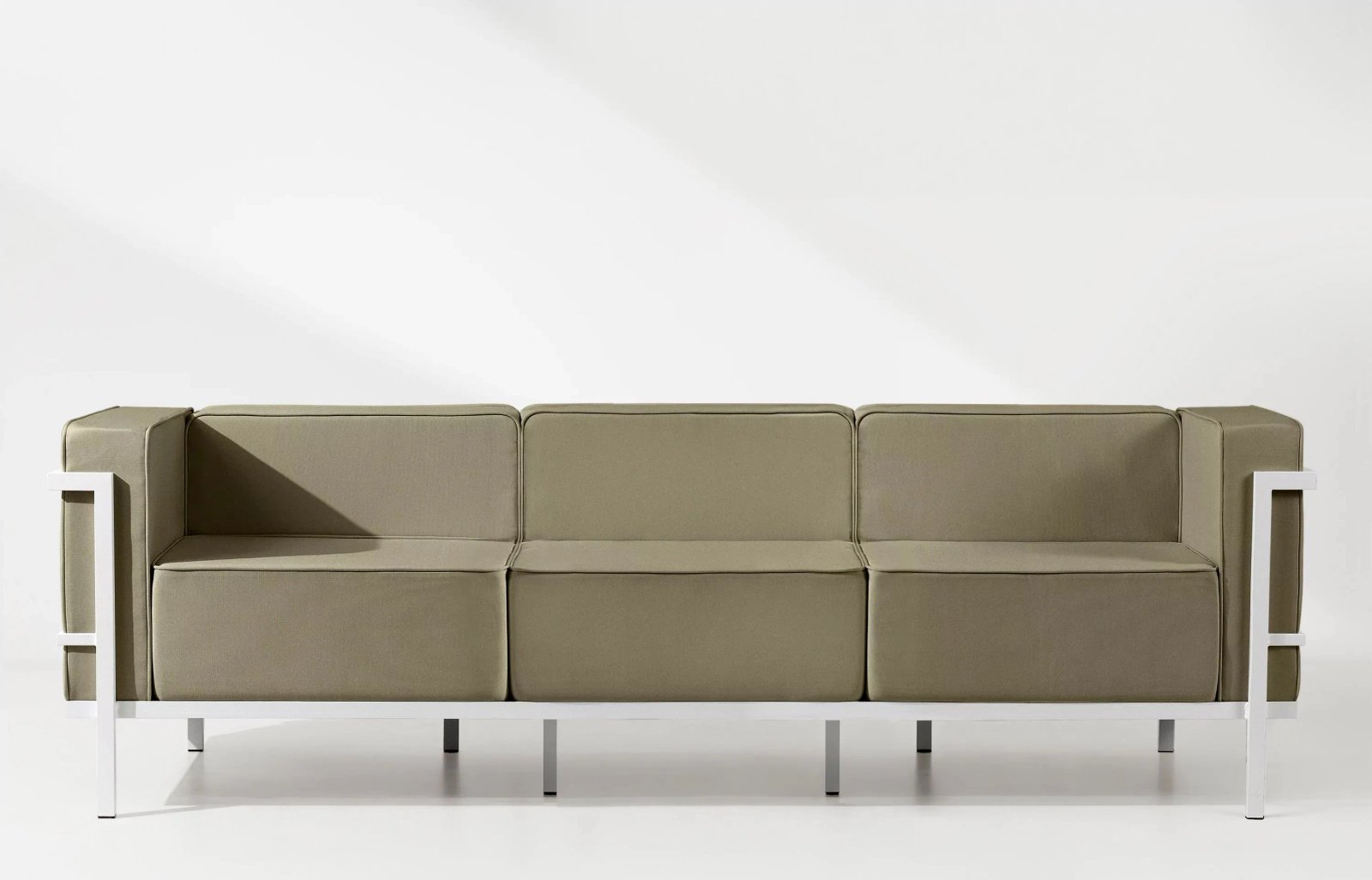 Lauko sofa TRIGO 3, balta/smėlio, 229x69x70 cm